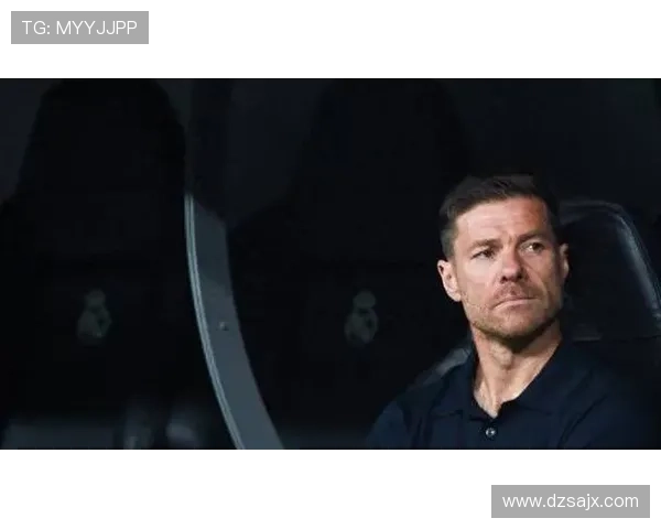 小法谈教练不公阿隆索称赞帕斯表现引发热议